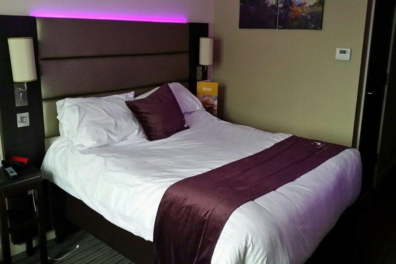 Coalpit Heath Premier Inn Bristol East Emersons Green מראה חיצוני תמונה