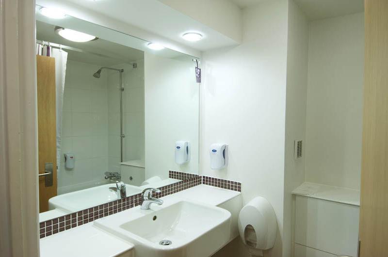 Coalpit Heath Premier Inn Bristol East Emersons Green מראה חיצוני תמונה